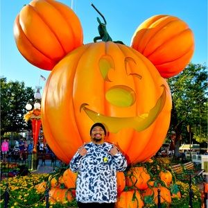 Meet your Posher, Allan